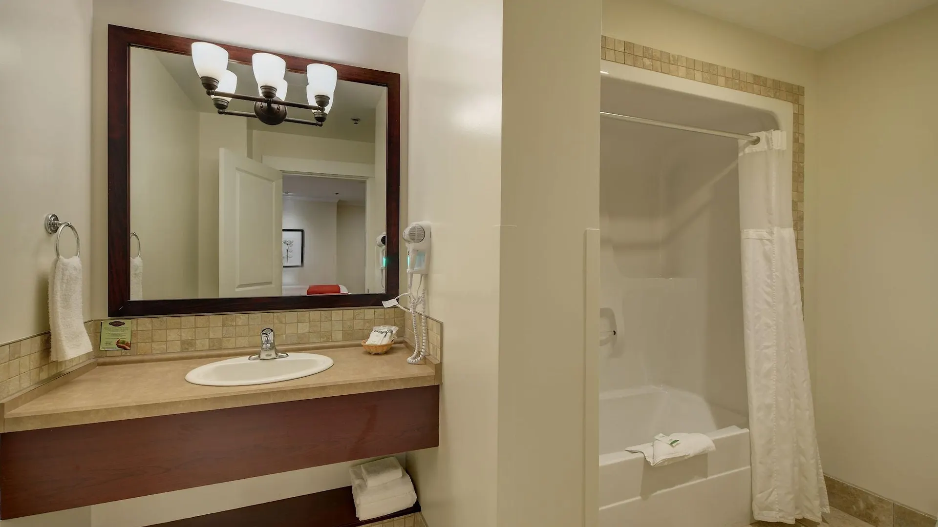 Strathcona Hotel Victoria